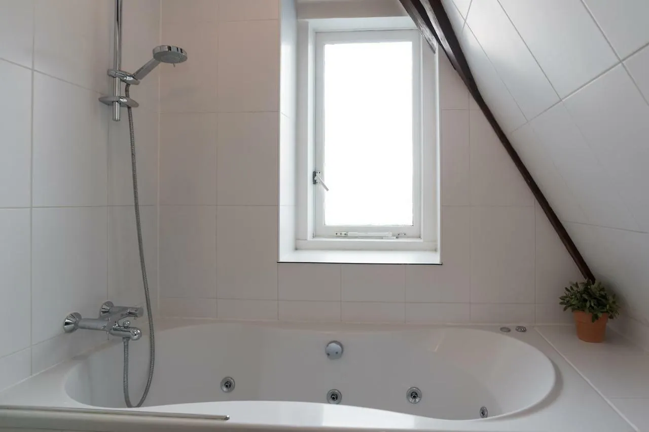 Homestay Emperor Studio Apartment Amsterdam
